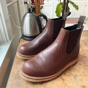 Red Wing 6” Men's Classic Leather Chelsea Boots (Factory Second) EE wide